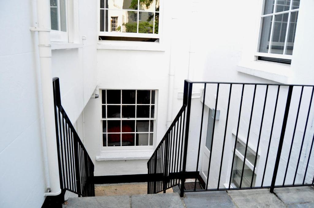 Evesham Road Serviced Properties Apartment Cheltenham Exterior photo